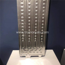 Aluminum vacuum brazing plate designs for battery cooling